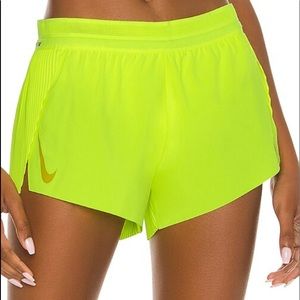 Nike Aeroswift shorts